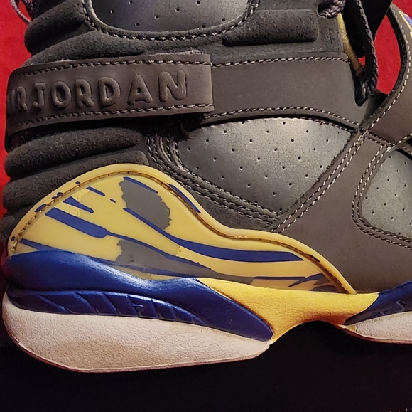 Girls Air Jordan Retro 8 Laney (GS) - Picture 7 of 11